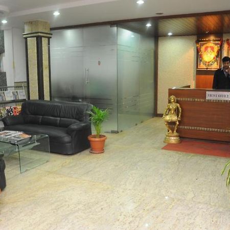 Hotel Tanisha Hyderabad Exteriör bild