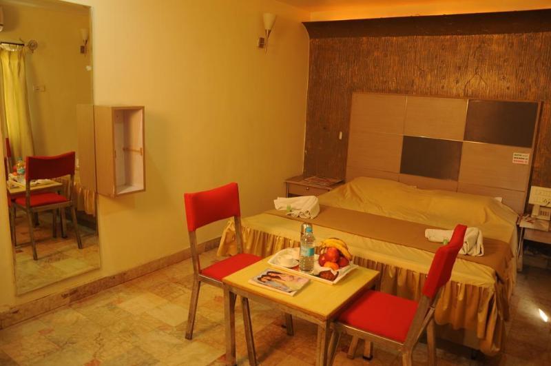 Hotel Tanisha Hyderabad Exteriör bild